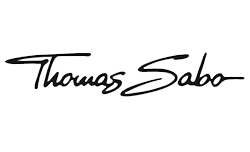 Thomas Sabo steht für hochwertige Schmuckstücke, Uhren und Accessoires mit individuellem Charakter. Die Marke verbindet zeitgemäßes Design, feine Handwerkskunst und vielseitige Kollektionen – von eleganten Klassikern bis hin zu trendigen Statement-Pieces für Damen und Herren.