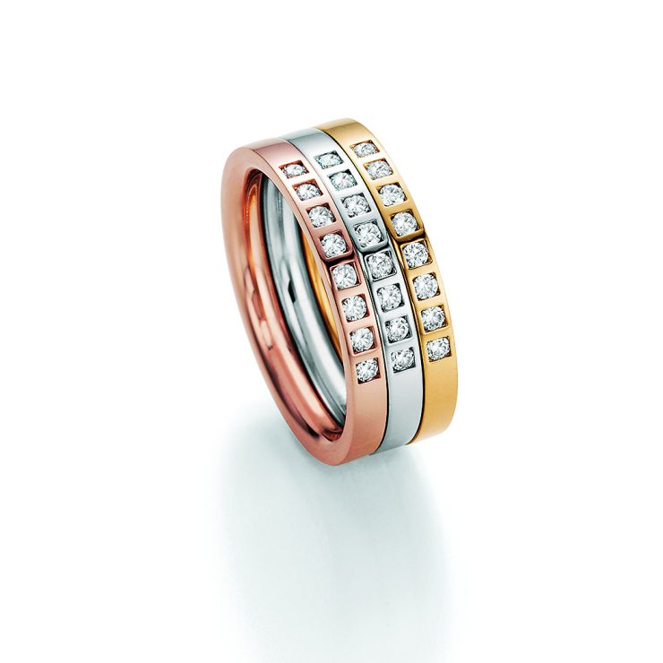 Breiter Ring in Rosé-, Weiß- und Gelbgold mit drei Reihen aus Diamanten